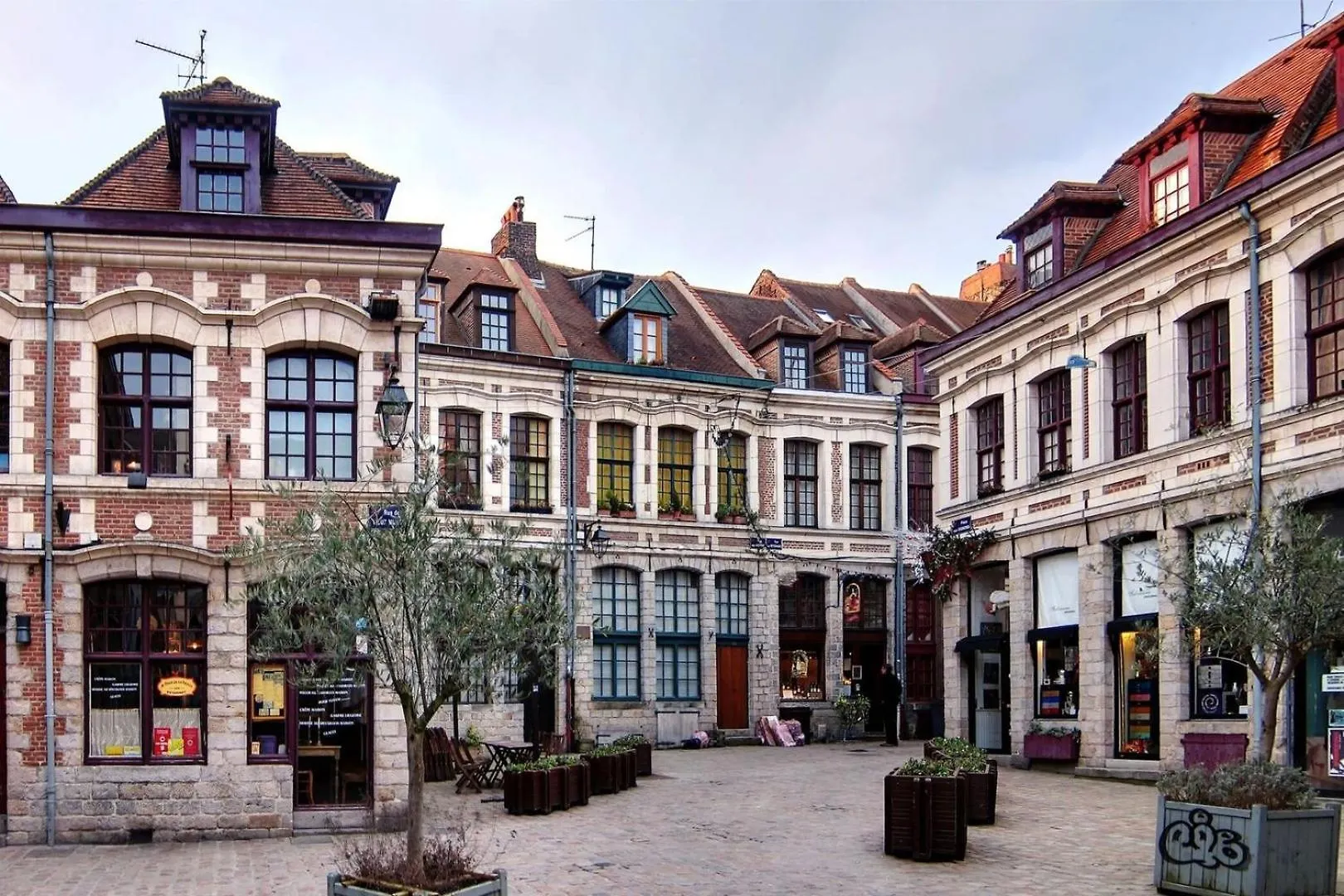 Lille Centre - Nice And Functional Ap. 0*,  France